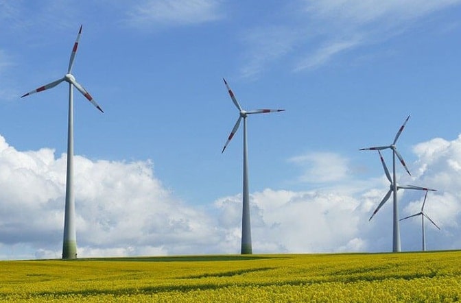 wind power vs solar power, wind power pros and cons, pros and cons of wind power